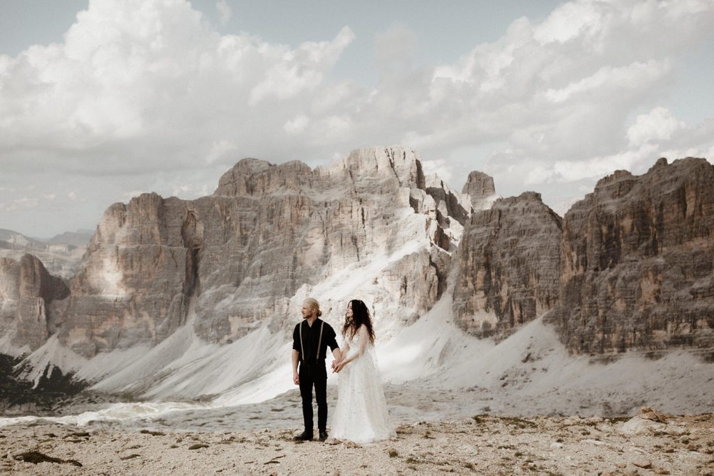 Couple during a Mountain Elopement