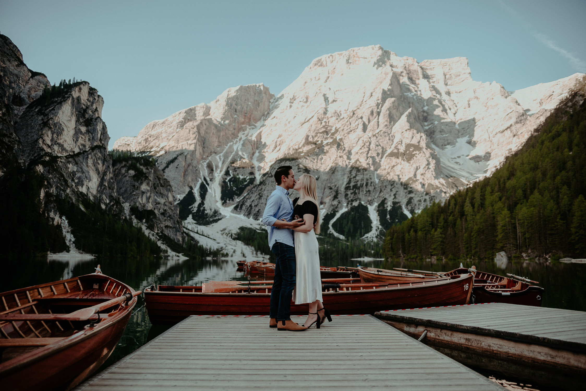 Lago di Braies Couple Engagement Photoshoot