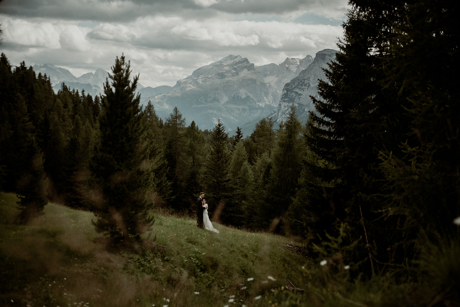 Wedding Planner sulle Dolomiti quando assumere e quando il fai-da-te è meglio